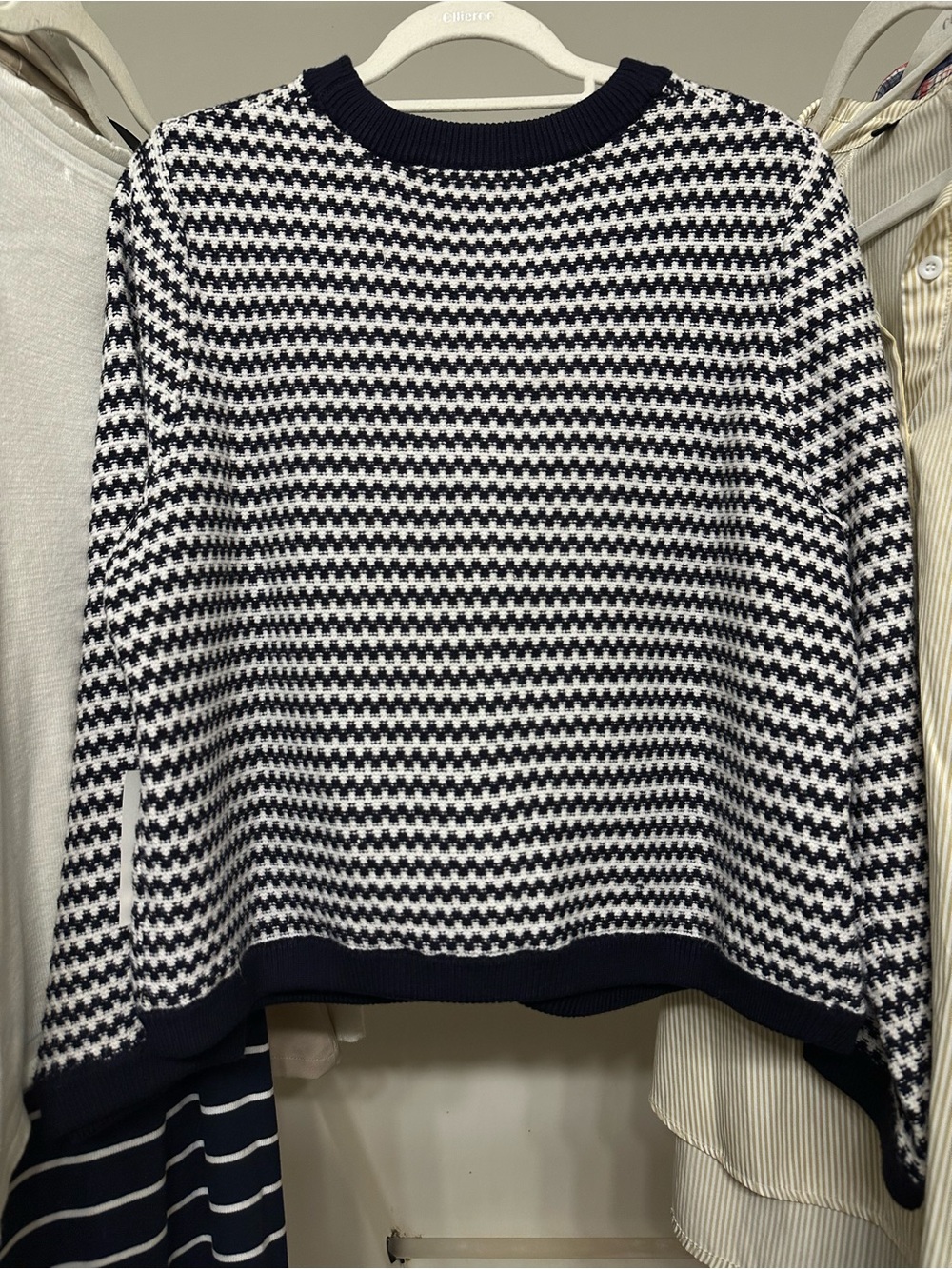 Free Assembly Navy & White Houndstooth Knit Lady Jacket Cardigan w/ Gold Buttons - Picture 2 of 4